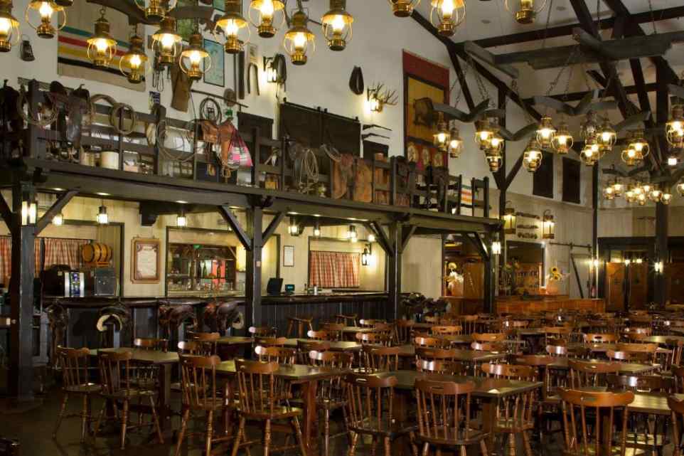 Disney Hotel Cheyenne restaurant Disney Hotel Cheyenne restaurant