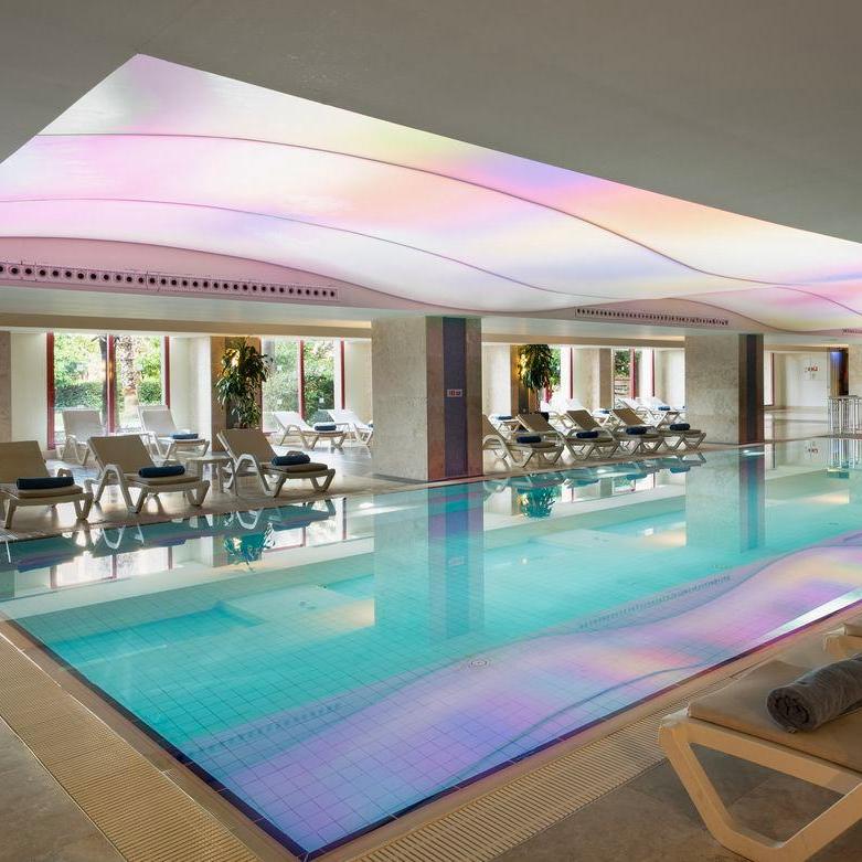 Kaya Belek piscina interioara.jpg