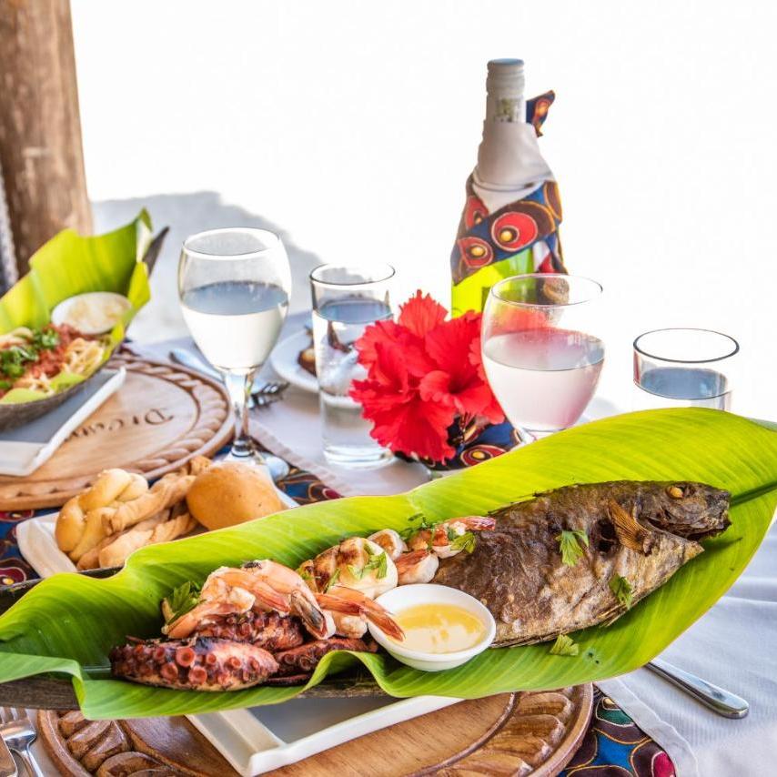 AHG Dreams Bay Boutique hotel_mancare.jpg