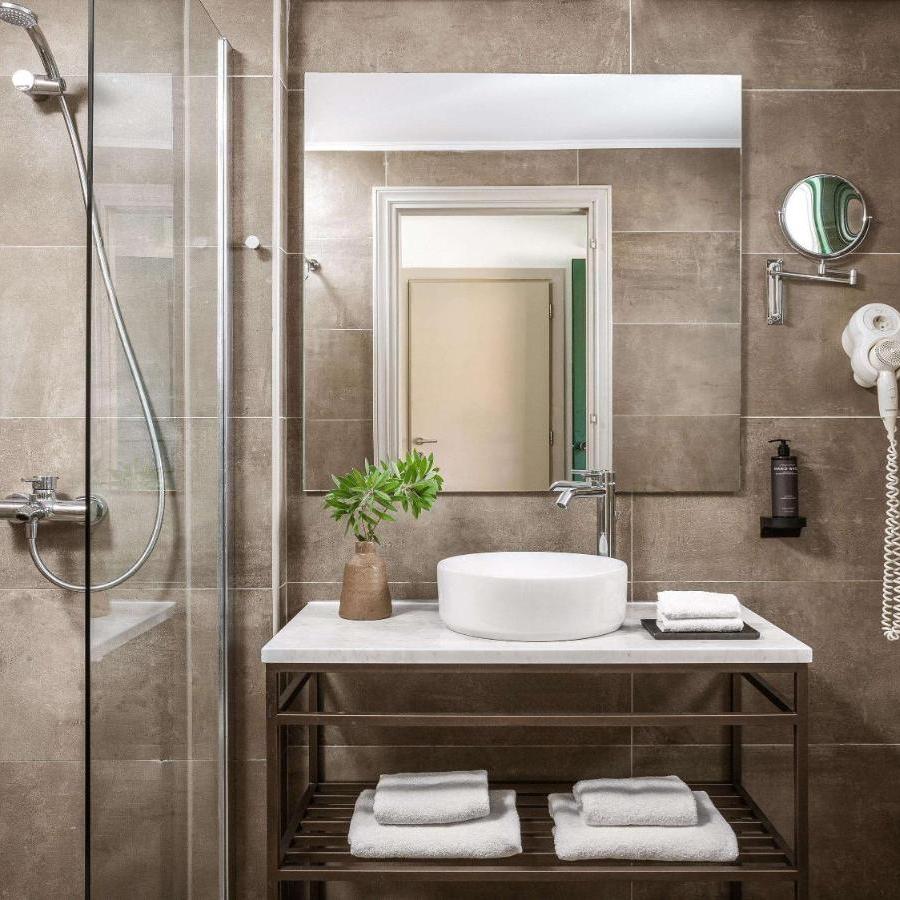 Grecotel Luxme Costa Botanica_baie.jpg
