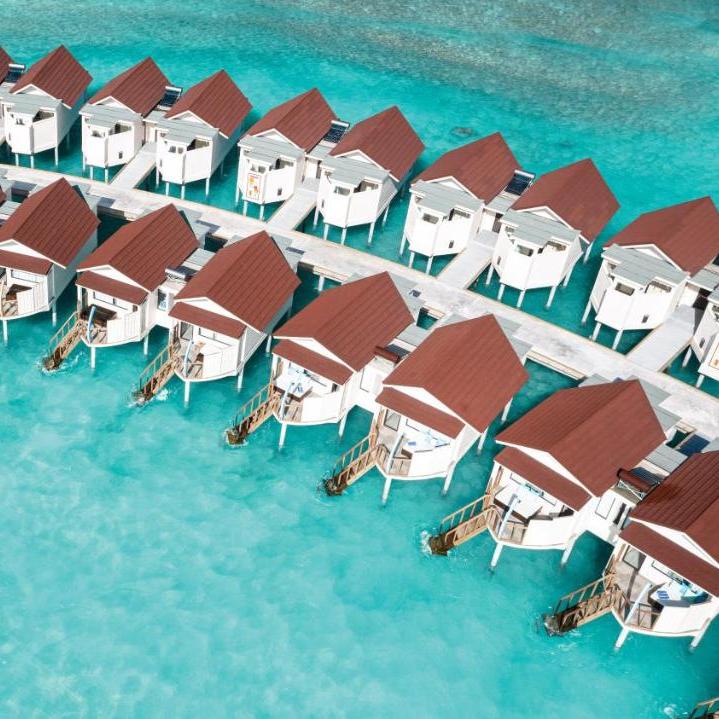 Oblu Experience Ailafushi water villas.jpg