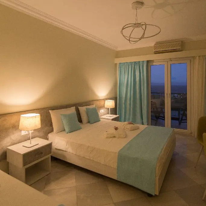 Sunrise Resort camera dubla.webp