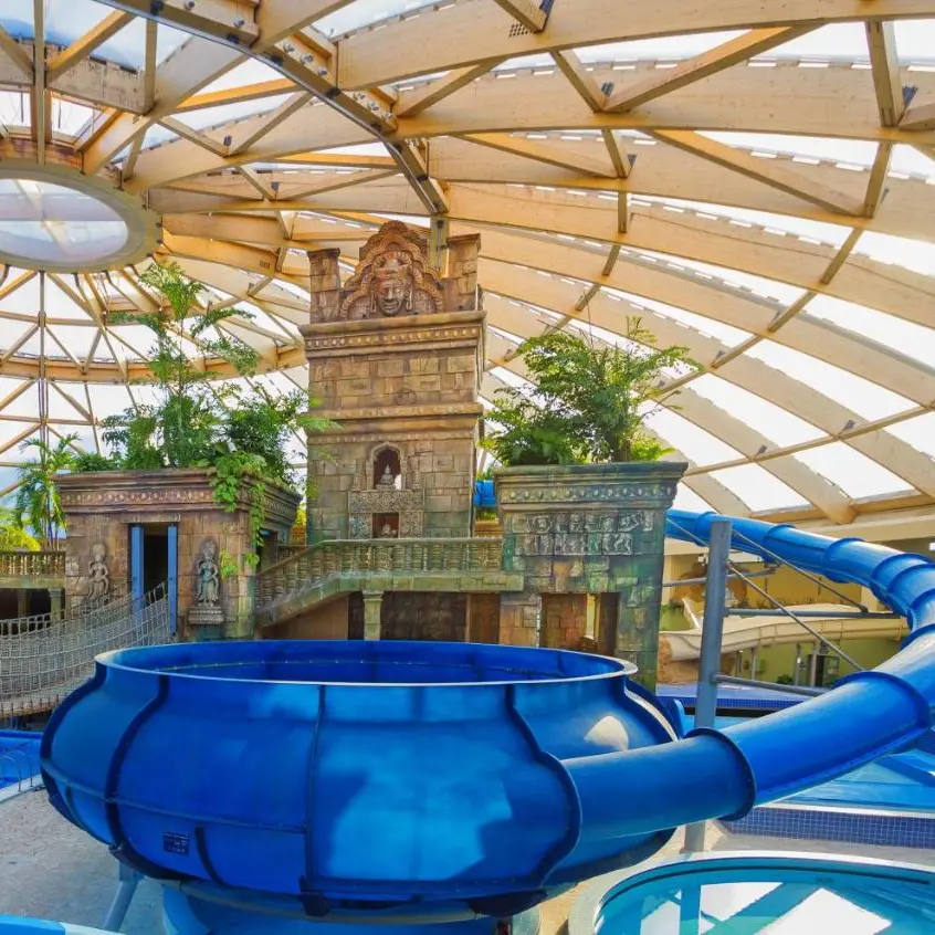 Aquaworld Budapest interior.webp