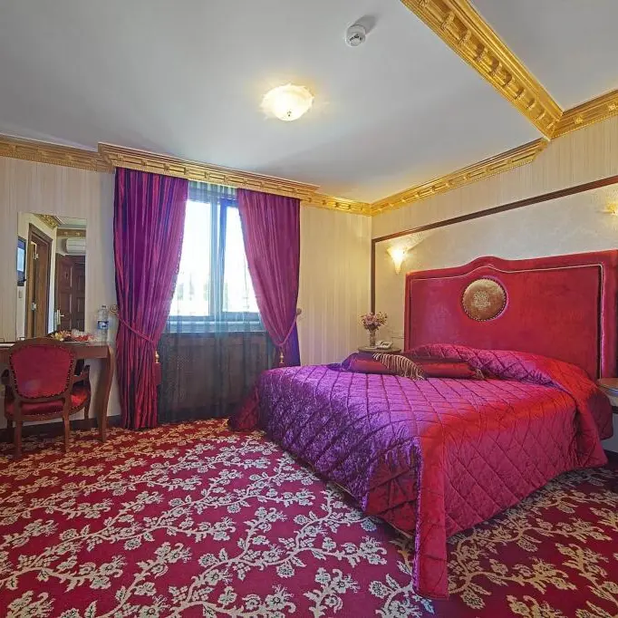 Antea Palace camera dubla 1.webp
