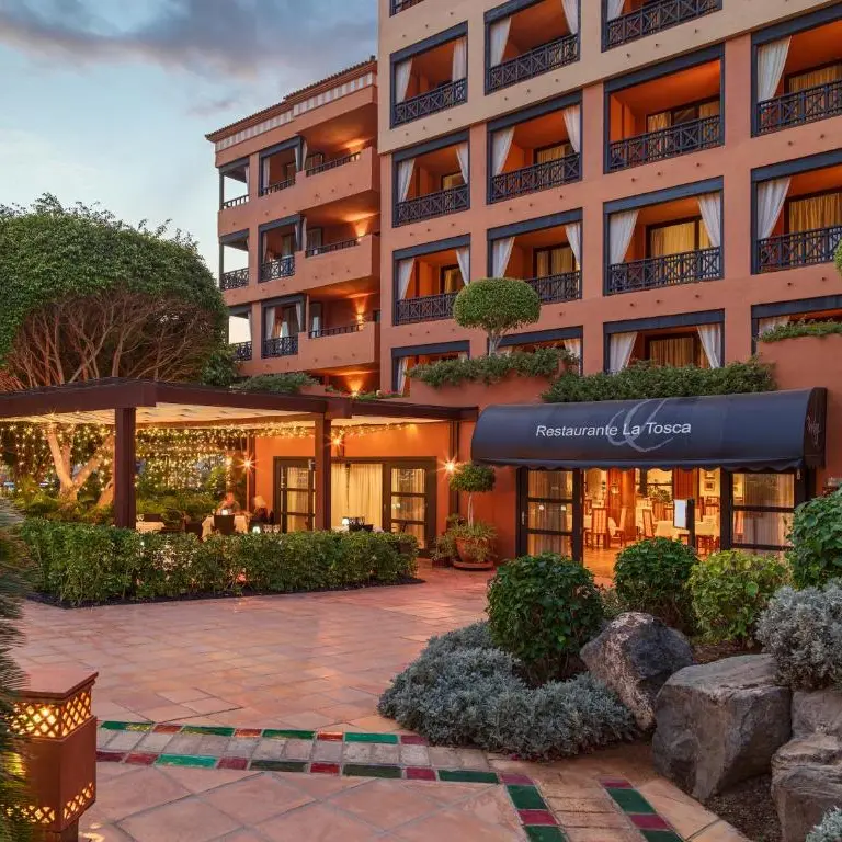 H10 Costa Adeje intrare.webp