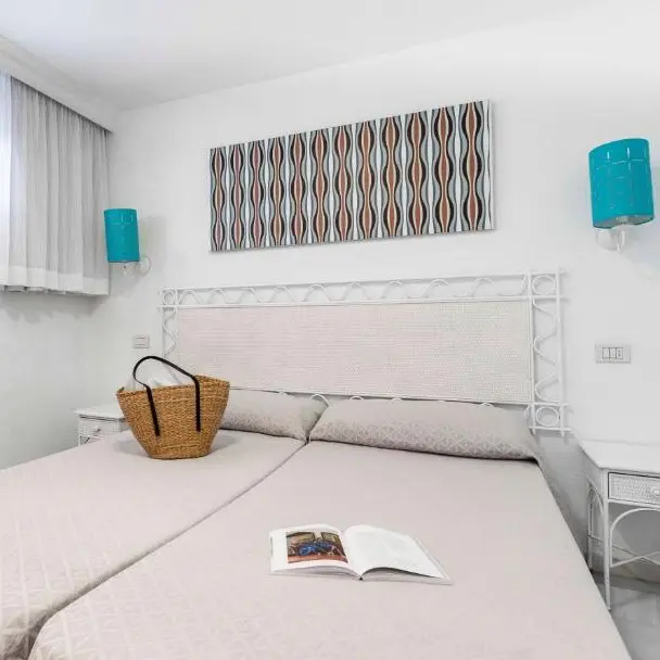 Palm Beach Tenerife studio.webp