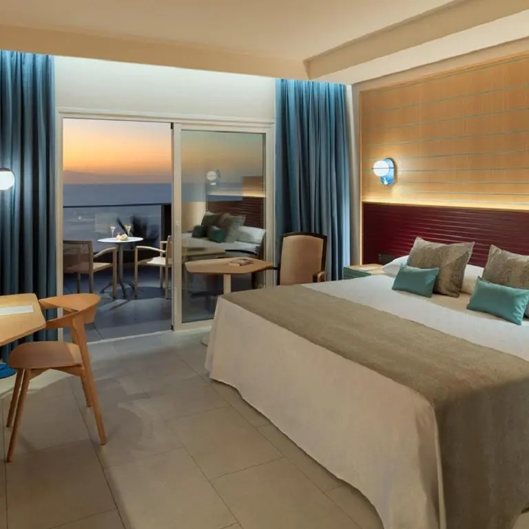Roca Nivaria sea view room.webp