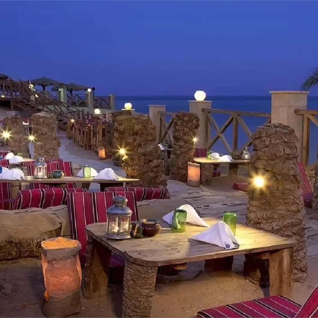 Safir Sharm spre plaja.webp