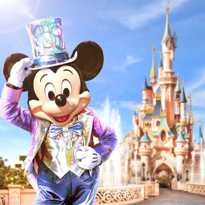 Disneyland Paris 4 zile din 6 si 20 august 2023