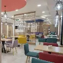 Hampton By hilton lounge.webp