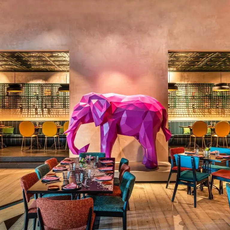 Rixos Gulf Doha restaurant tematic elefant.webp