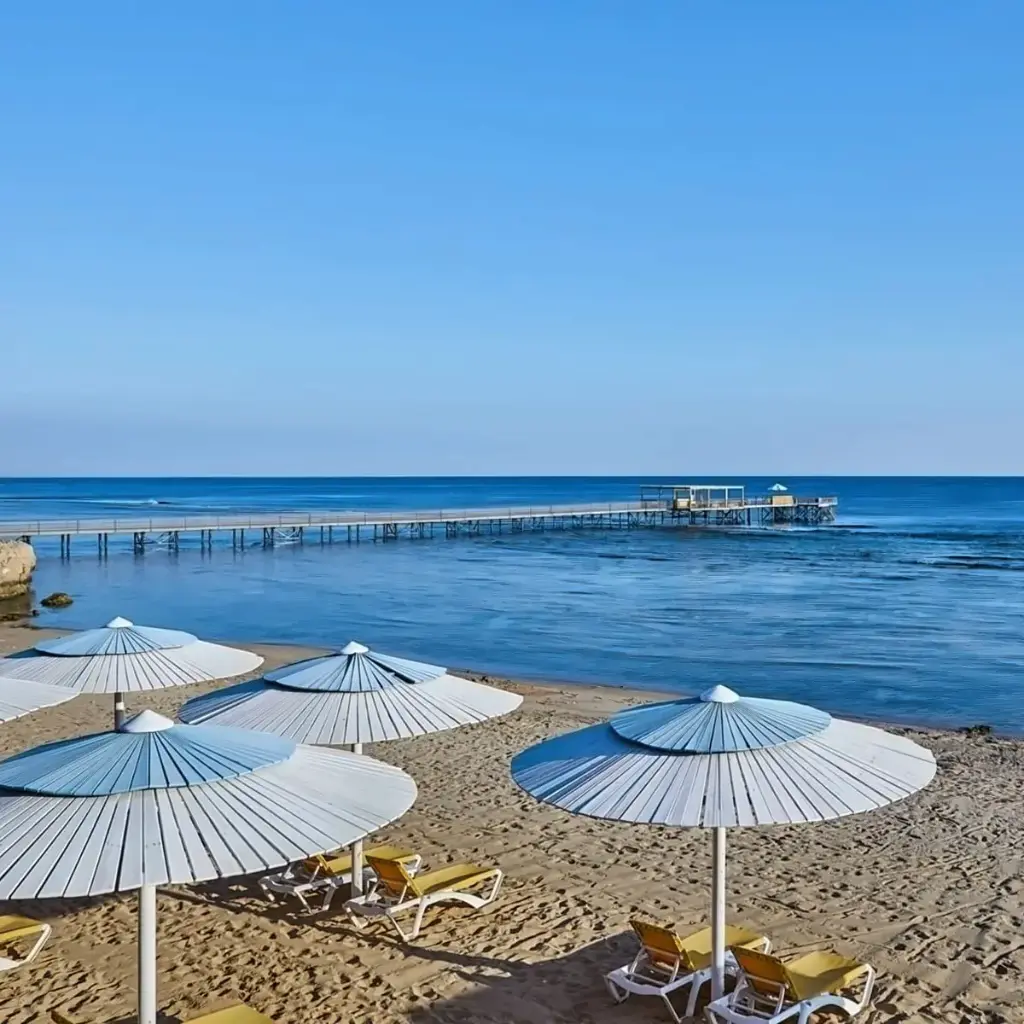 Jaz-Grand-Resortplaja 1-min.webp