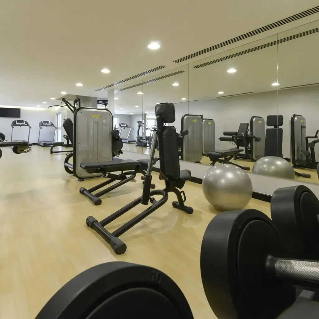 Ibis Seef sala de fitness.webp