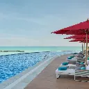 Rixos Premium piscina cu vedere spre mare.webp