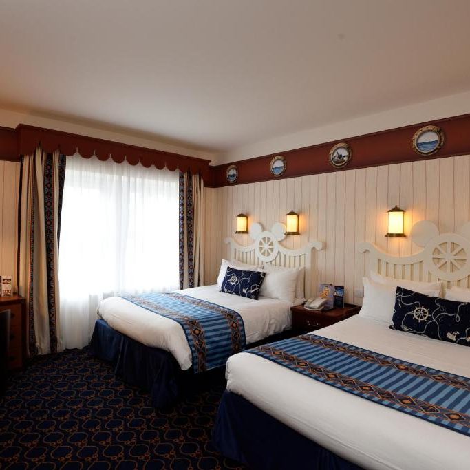 Vacanță la Newport Bay Club hotel Disneyland Paris