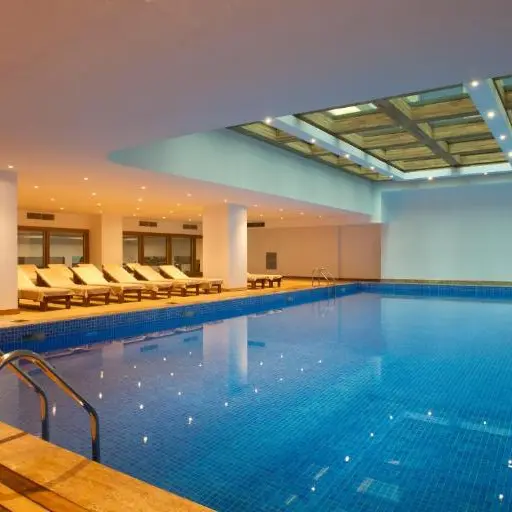Oz Hotel Side Premium piscina interioara.webp