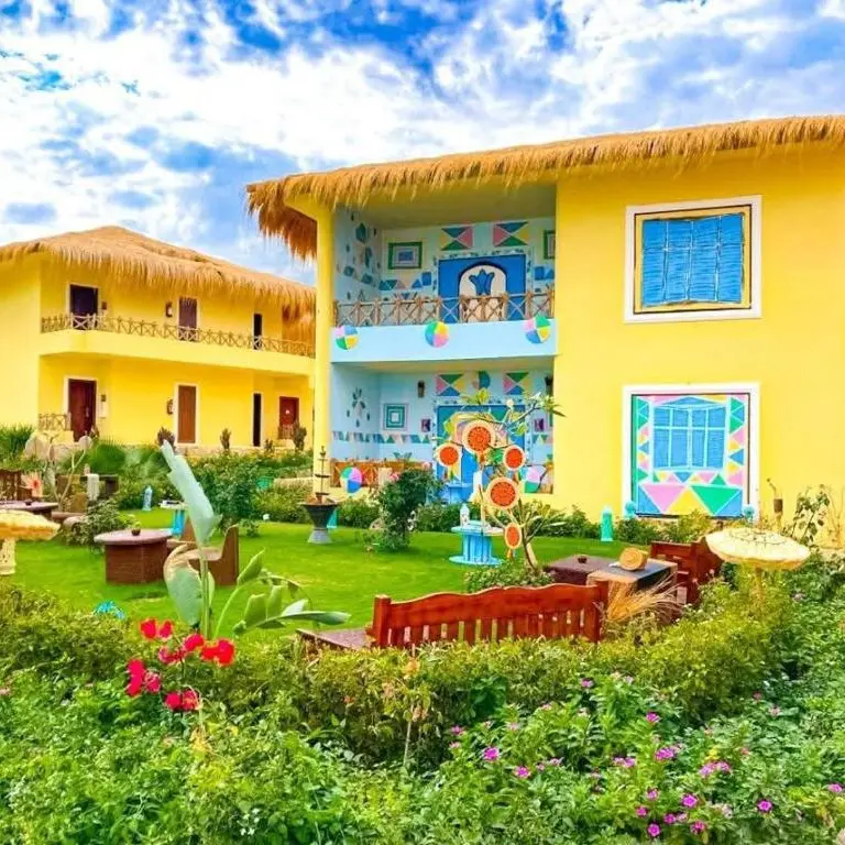 Amarina cladiri.webp