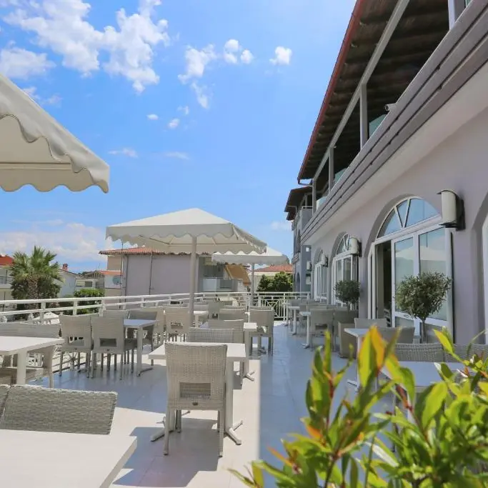 Tropical terasa.webp