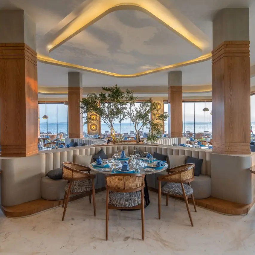 Rixos-Premium-Magawish-Bay-View-restaurant1.webp
