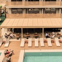 Cooks Club piscina exterioara relaxanta.jpg