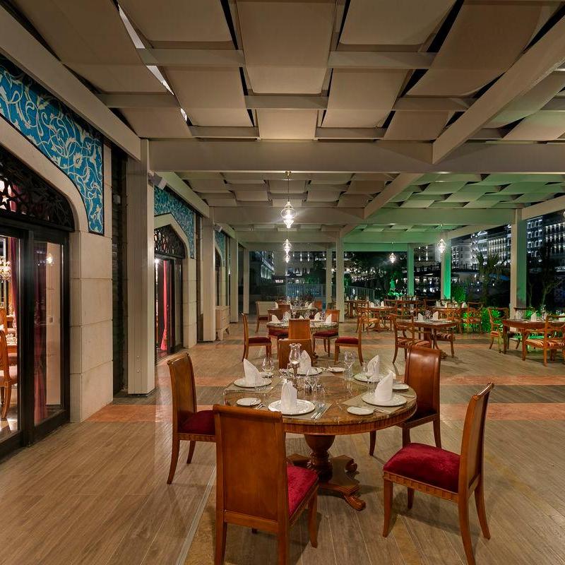Titanic_Mardan_Palace_Hasir_Restaurant__1__6446.jpg